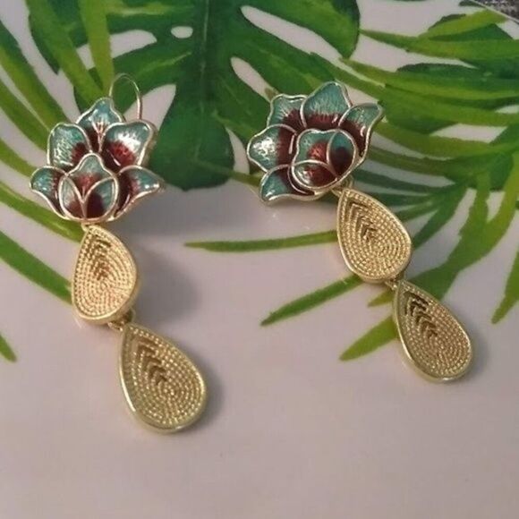 Green and Golden Tropical Flower Drop Earrings - Picture 3 of 4